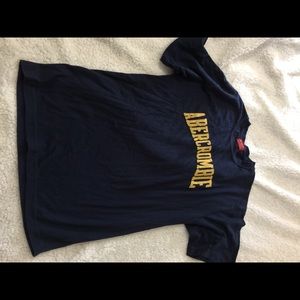 Men’s Abercrombie T-shirt
